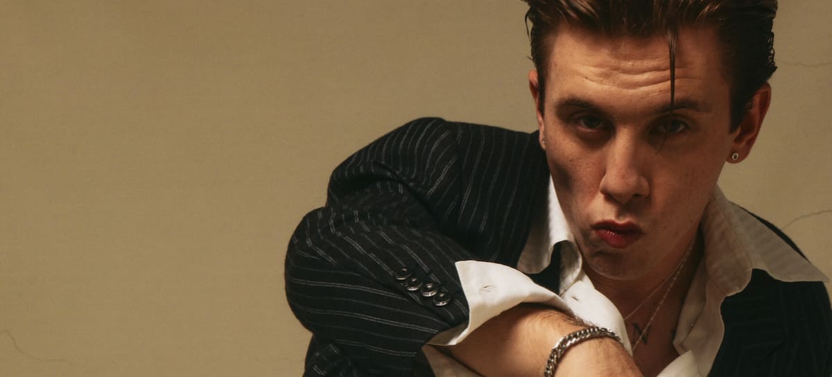 Imágenes de promoción de Walls.