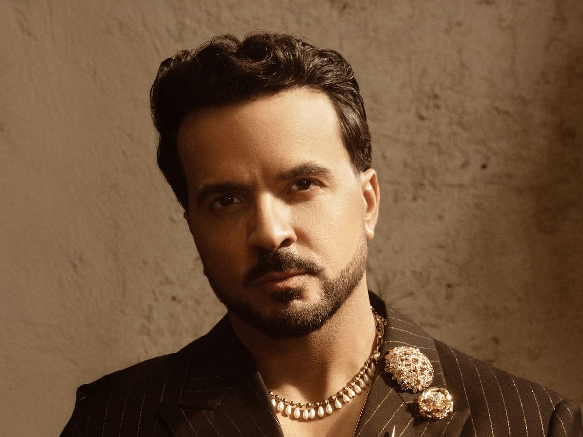 Entrevista a Luis Fonsi, que sale de su zona de confort con Feid: “No le tengo miedo al fracaso”