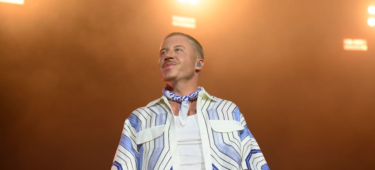 Macklemore en concierto en Lollapalooza Paris Festival, julio de 2025.