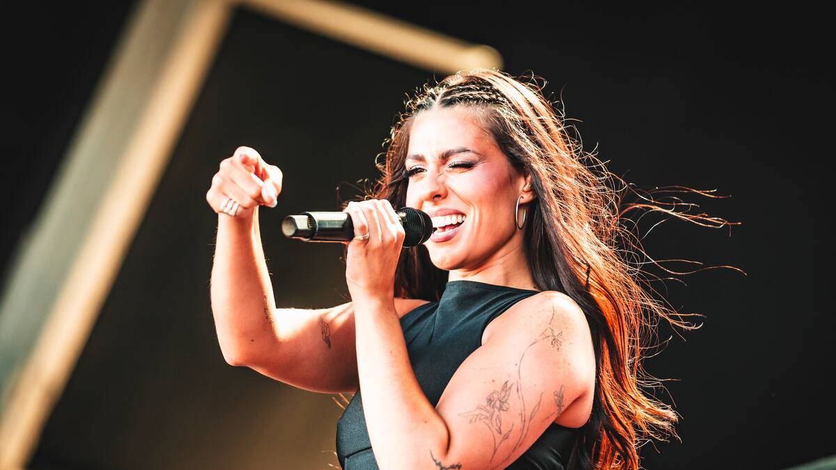 Miriam Rodríguez anuncia 'duele (menos)', la canción que sus fans estaban esperando