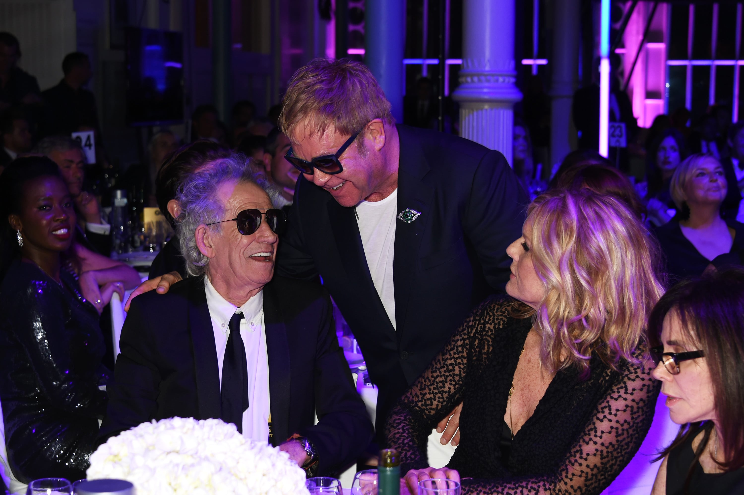 Keith Richards, Sir Elton John y Patti Hansen en los Premios GQ Men Of The Year en Londres en 2015