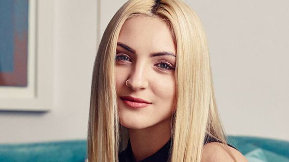 Julia Michaels la productora de las estrellas se lanza como solista