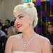 Lady Gaga triunfa con su vestido de los Premios Oscar, pero el de la fiesta de después