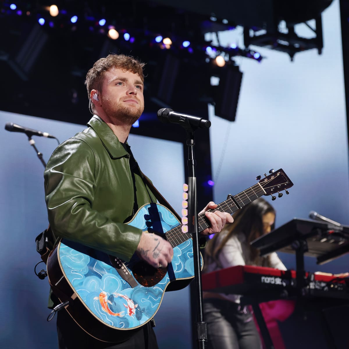 Quién es Alex Warren: una historia de superación directa a los Premios Grammy