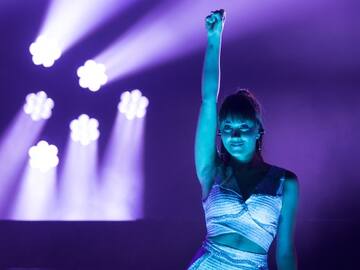 AITANA YA HA LANZADO EL VÍDEO VERTICAL DE ‘ME QUEDO’