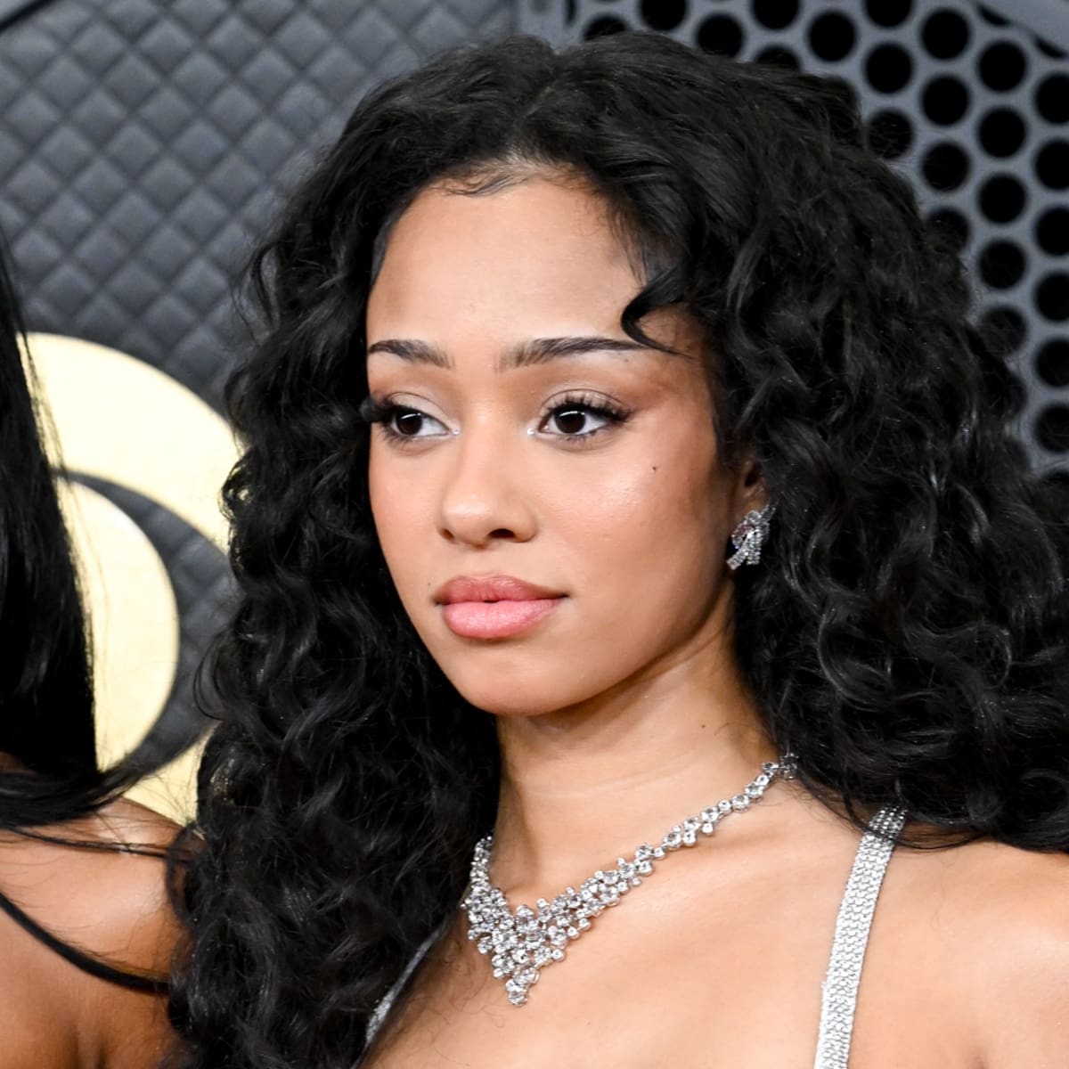 Manon se aleja temporalmente de KATSEYE para enfocarse en su "salud y bienestar"