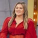 Kelly Clarkson anuncia su álbum de Navidad, que incluye una colaboración con Ariana Grande
