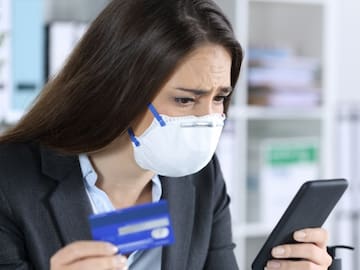 ALERTA DE ESTAFA: UN NUEVO SMS SE HACE PASAR POR EMPRESAS DE PAQUETERÍA PARA ROBAR DATOS