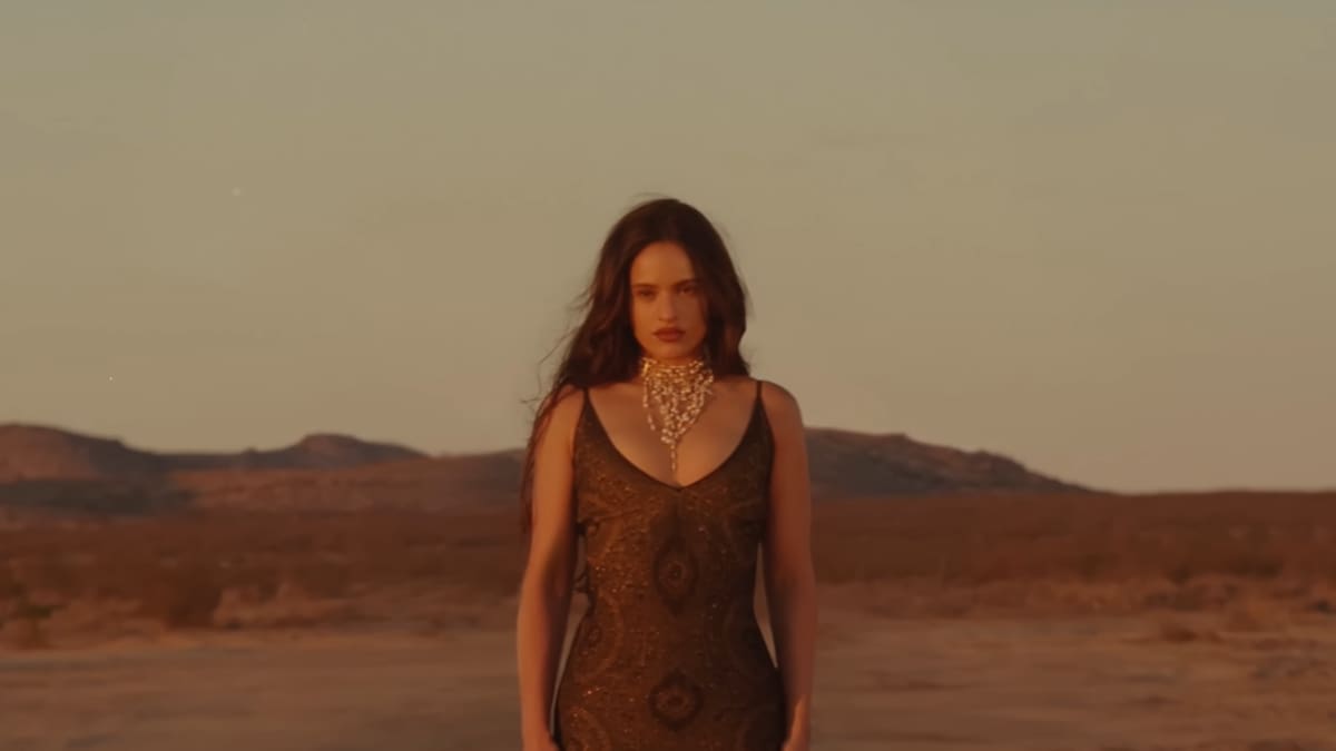 Rosalía estrena el videoclip de 'Sauvignon Blanc': todos los significados