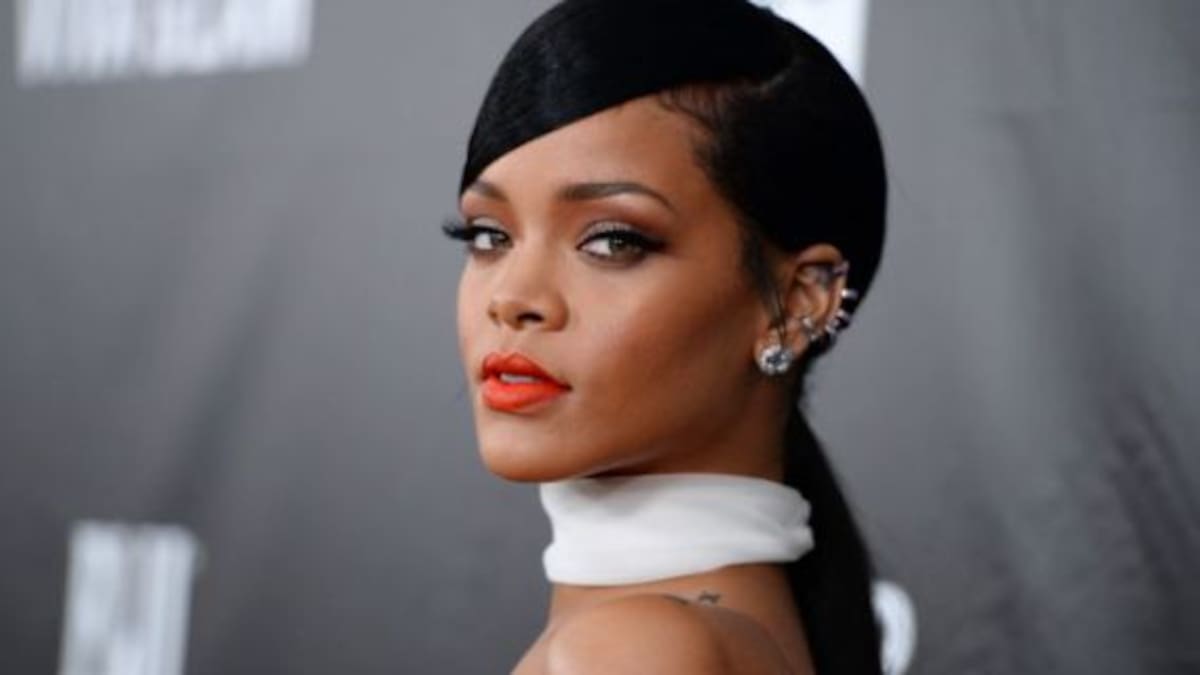 El nuevo color de pelo de Rihanna es de otro planeta