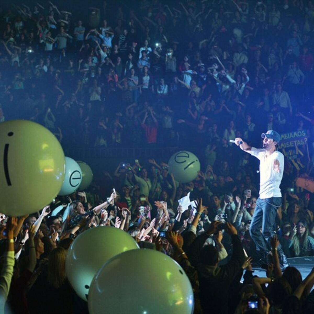 Enrique Iglesias hizo delirar al Luna Park