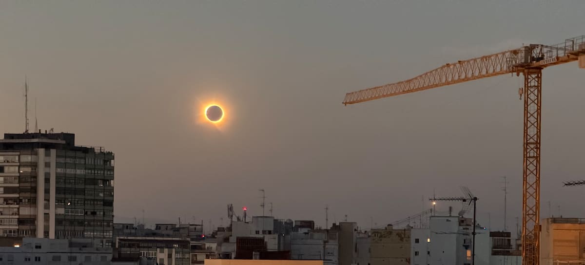 Eclipse de sol 2026 desde Valencia con iPhone 17 Pro