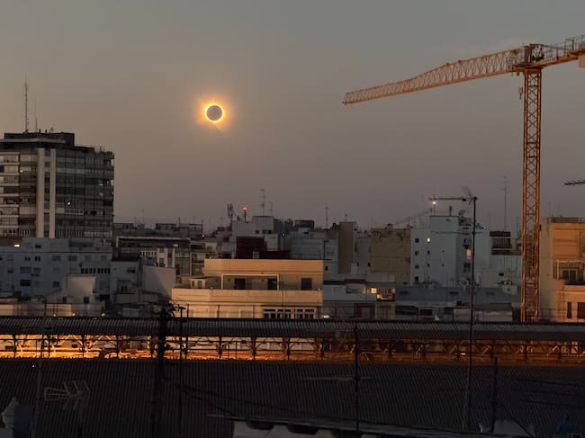 Eclipse de sol 2026 desde Valencia con iPhone 17 Pro