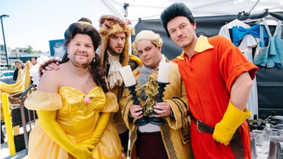 James Corden tiene su versión callejera de La Bella y la Bestia
