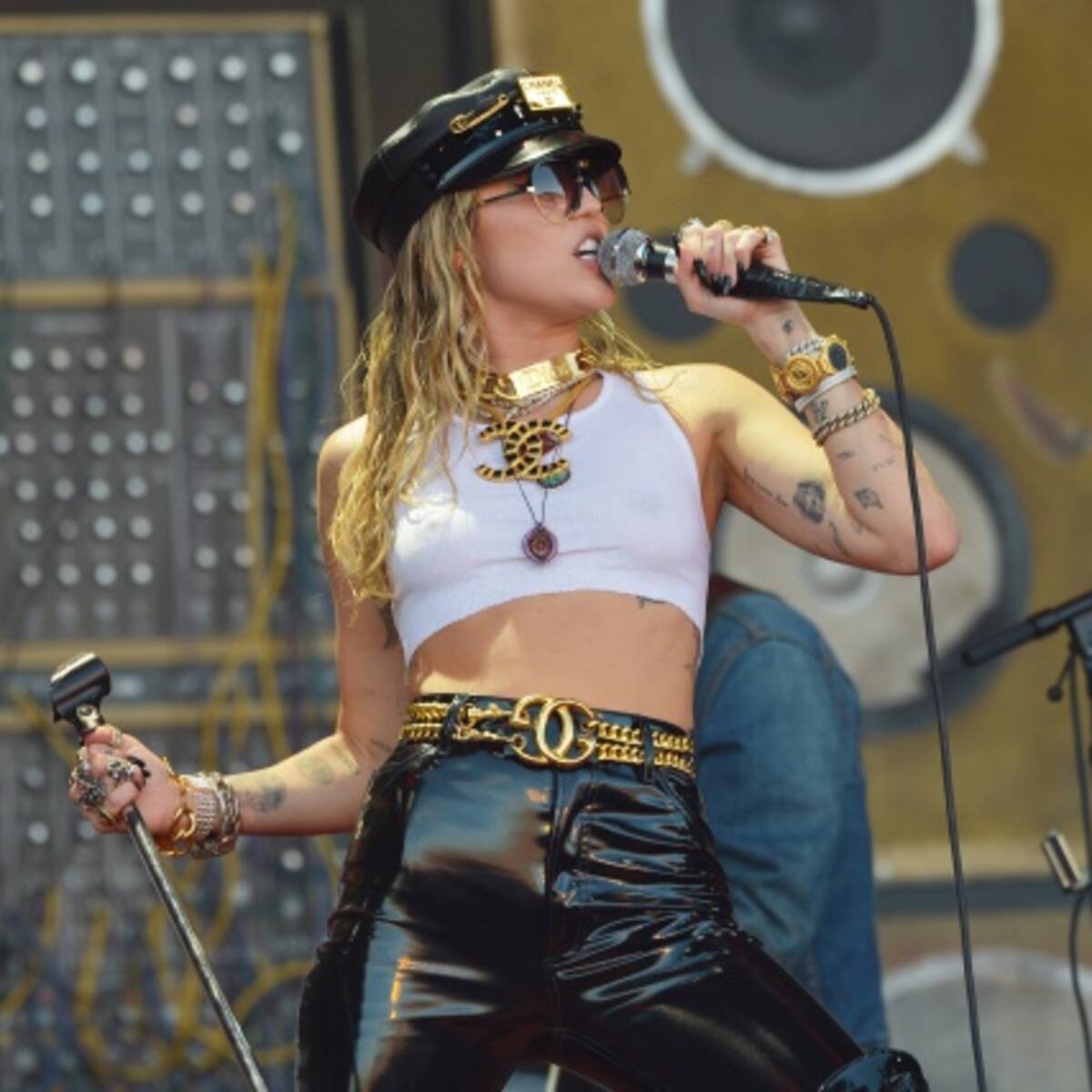 Miley Cyrus es ingresada de urgencias al hospital