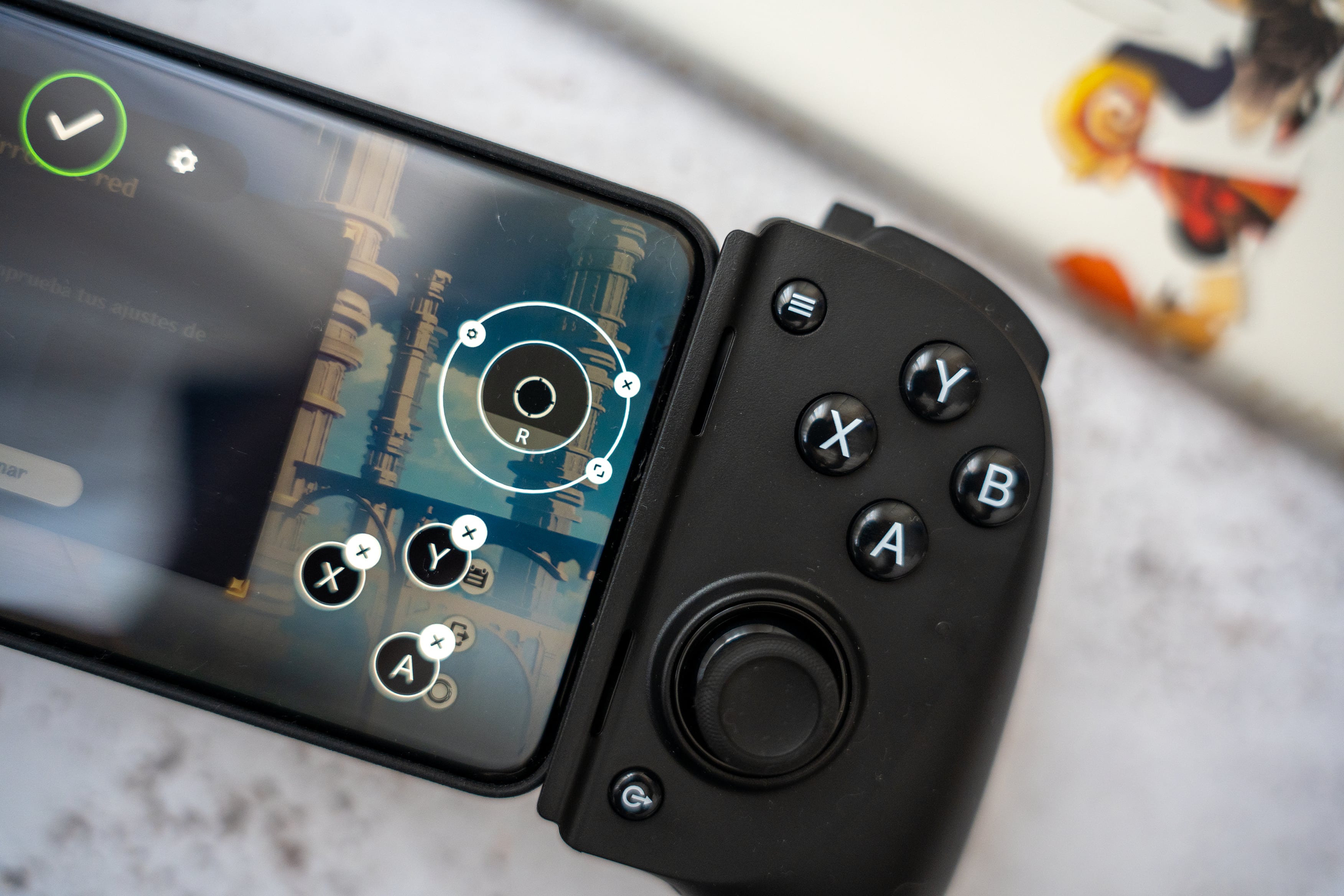 El mando virtual de la app de Razer es la solución perfecta para controlar cualquier juego.