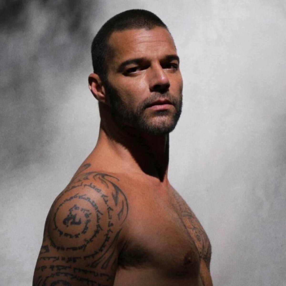 Ricky Martin lanza "PAUSA, The Headphone Edition"