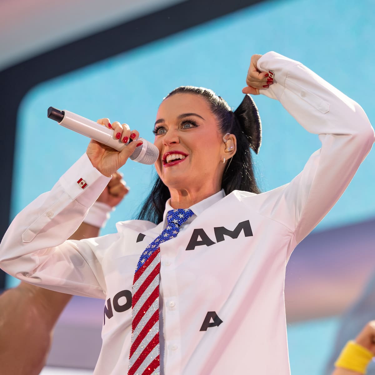 De Katy Perry a Alejandro Sanz: las canciones LGTBIQ+ que marcaron al equipo de LOS40