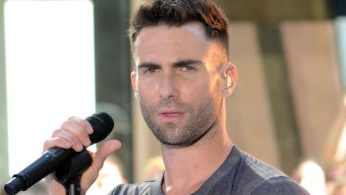 Las fans no están contentas con el nuevo look de Adam Levine