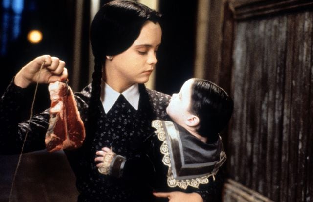 Christina Ricci en el papel de Miércoles Addams.