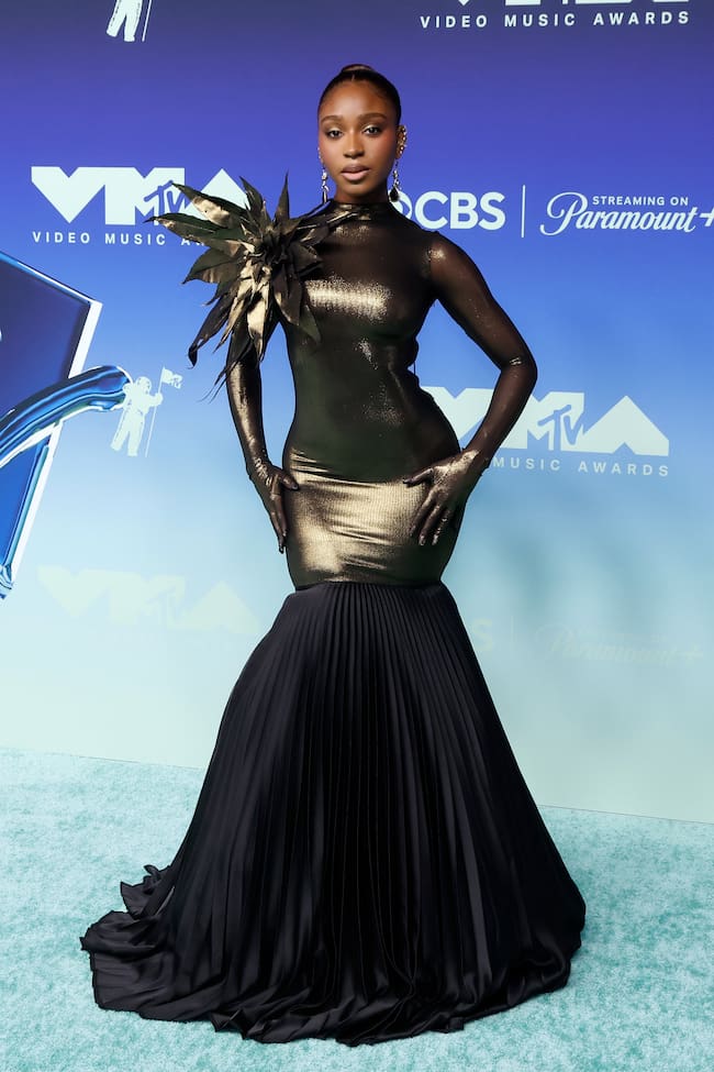 Normani, en la alfombra roja de los MTV VMAs 2026.