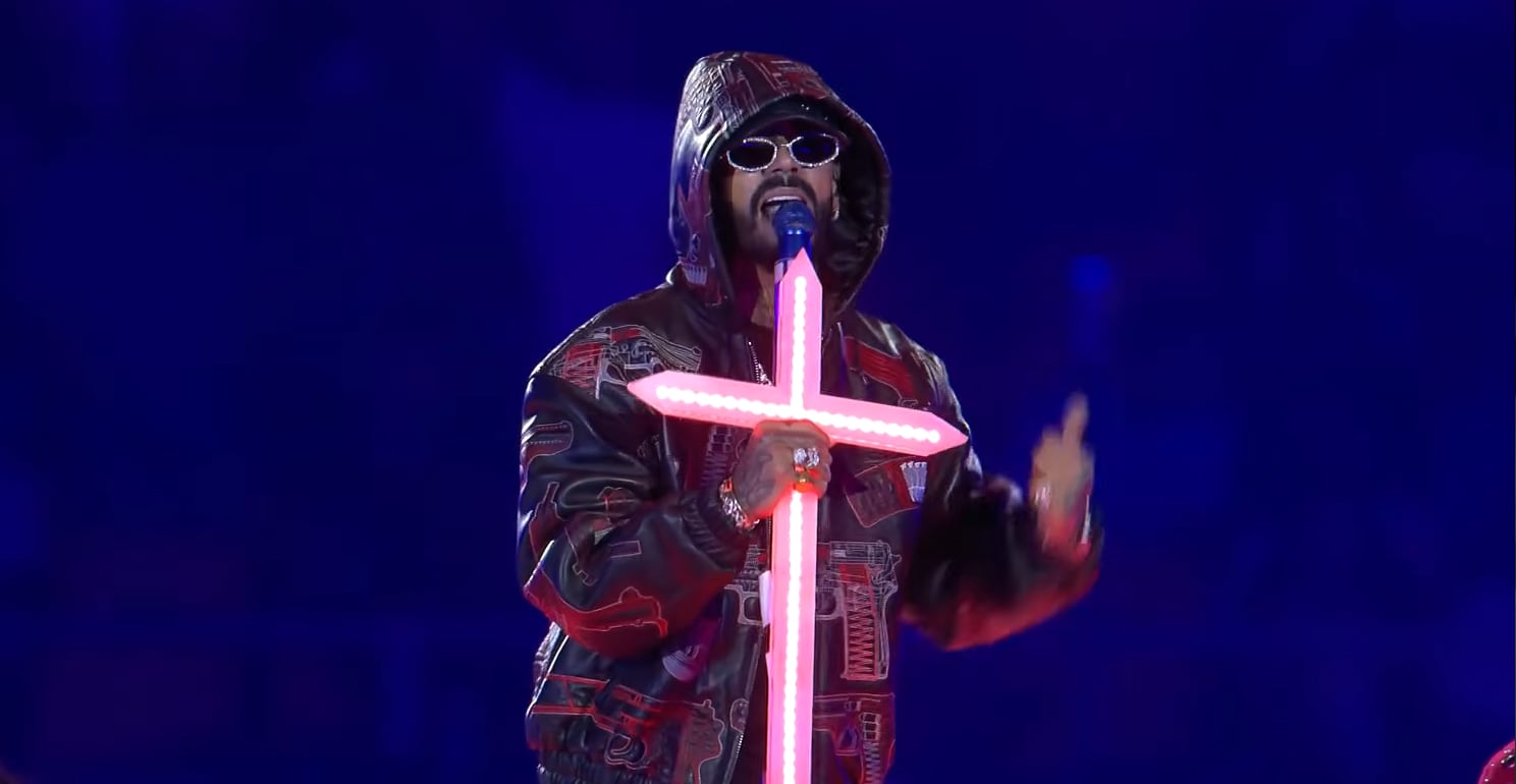 Anuel AA vuelve a 'La Velada del Año' con 20 minutos de retraso y evitando una frase de 'Amanecer': "No es culpa de él"