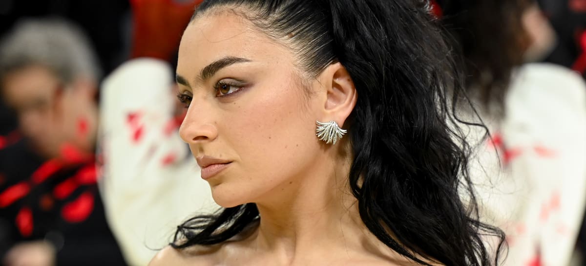 Charli xcx en la Met Gala 2026 en el Metropolitan Museum of Art en Nueva York - Variety via Getty Images