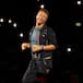 Chris Martin, cantante de Coldplay, rompe a llorar al cantar en español ‘Santa María’