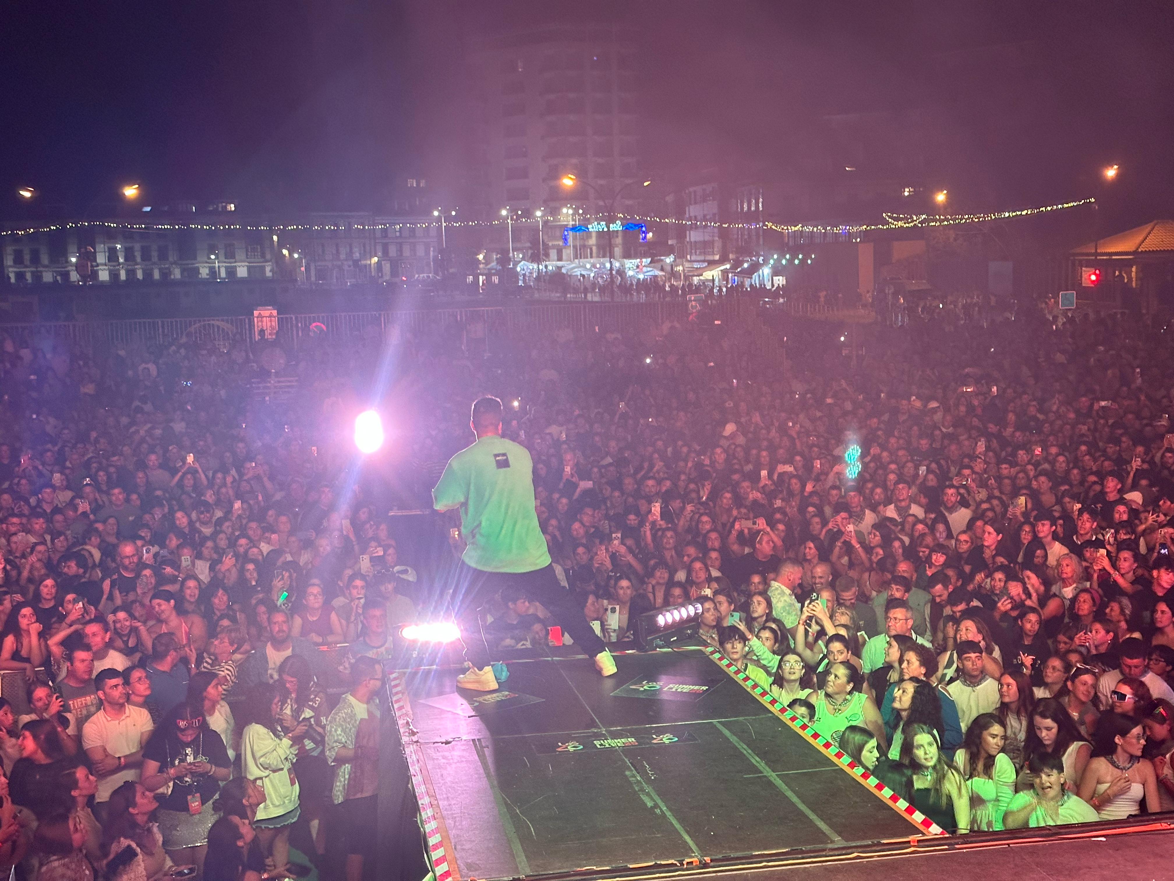 Imagen de Beret en LOS40 Summer Live