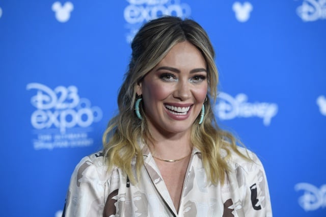 Hilary Duff en la D23 Expo