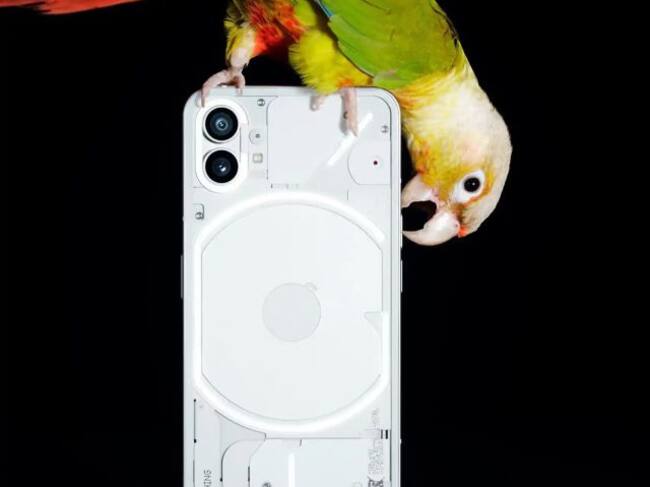 Nothing(1) se venderá con invitaciones.