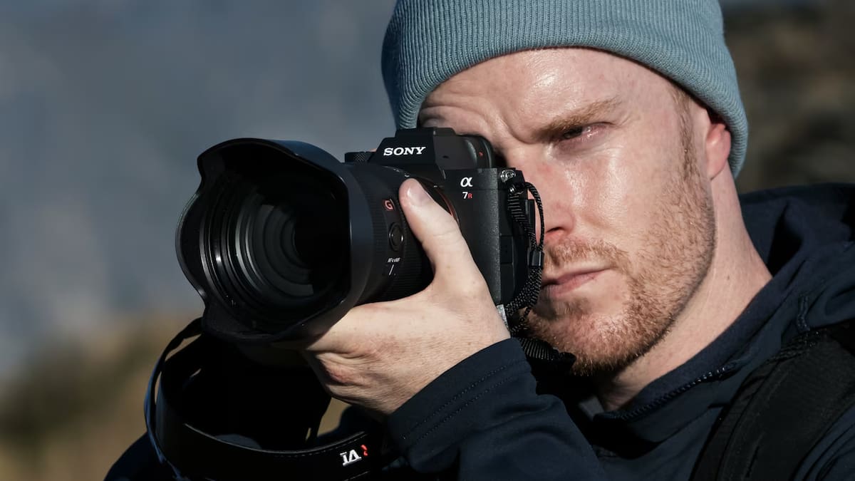Sony presenta la Alpha 7R VI: el salto a los 66,8 megapíxeles con ráfagas de 30 fps
