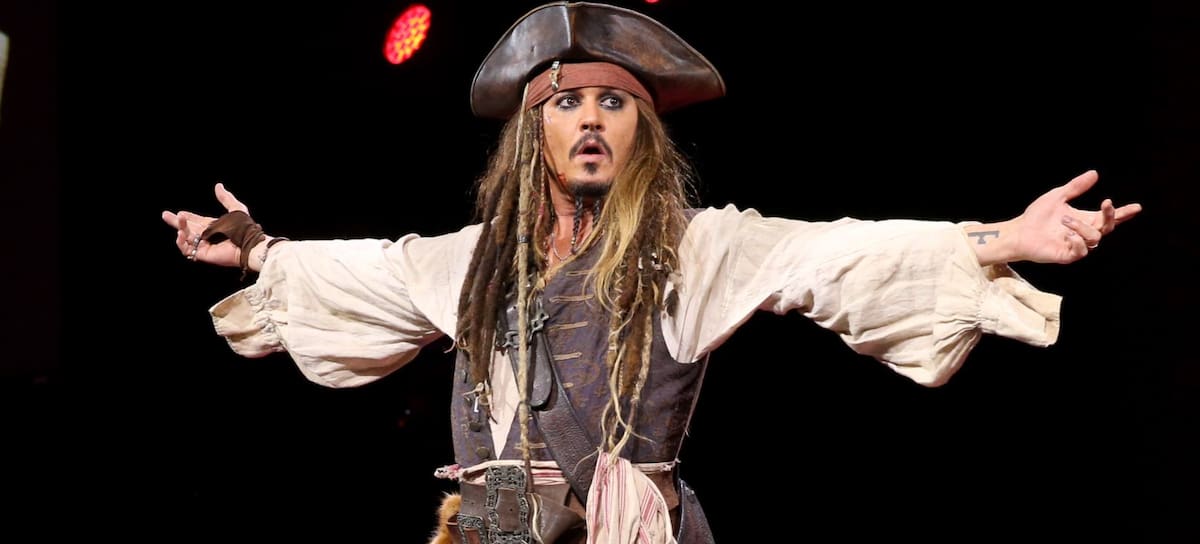 Johnny Depp, como Jack Sparrow.