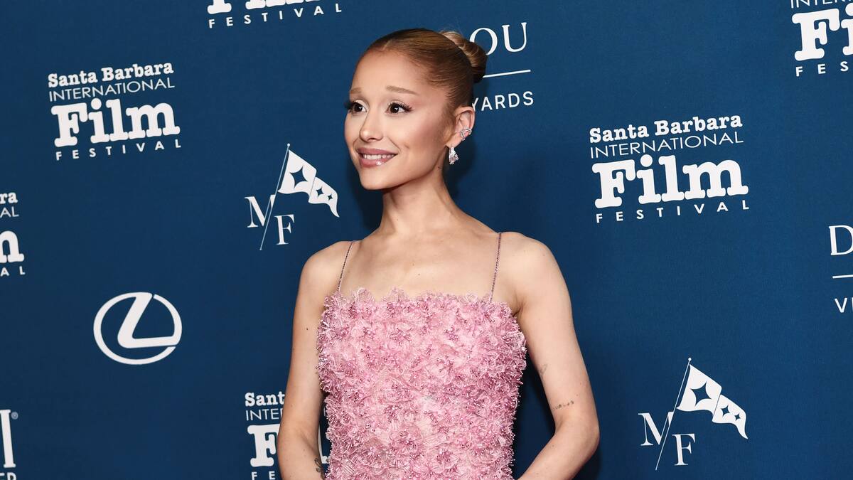 Ariana Grande muestra su apoyo a Chappell Roan tras su emotivo discurso sobre salud mental en los Grammy