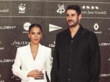 Naka y Matsu: Melendi apoya el grupo musical que su mujer ha formado con su hermana gemela