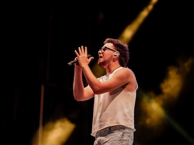 Hilario tampoco quiso perderse el gran estreno de LOS40 Summer Live 2025 en Cáceres y lo dio todo con su público.