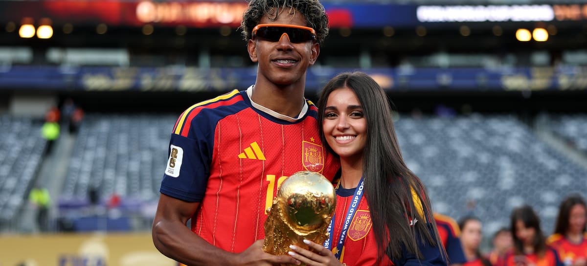 Lamine Yamal e Inés García tras ganar el Mundial 2026