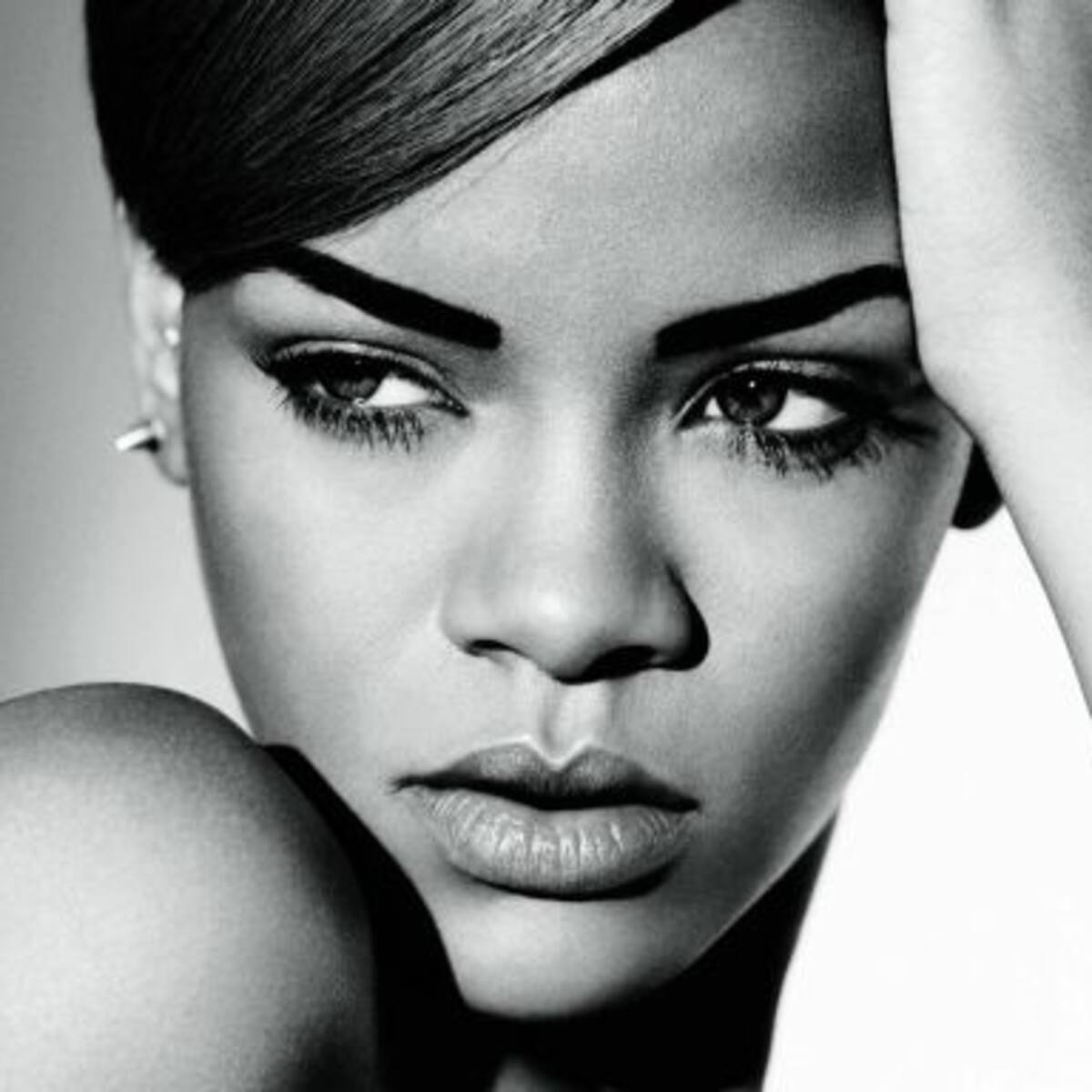La propuesta que Rihanna rechazó: Lean On