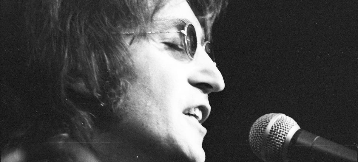 John Lennon, en concierto en Ann Arbor, Michigan, en diciembre de 1971. (Photo by Tom Copi/Michael Ochs Archives/Getty Images)