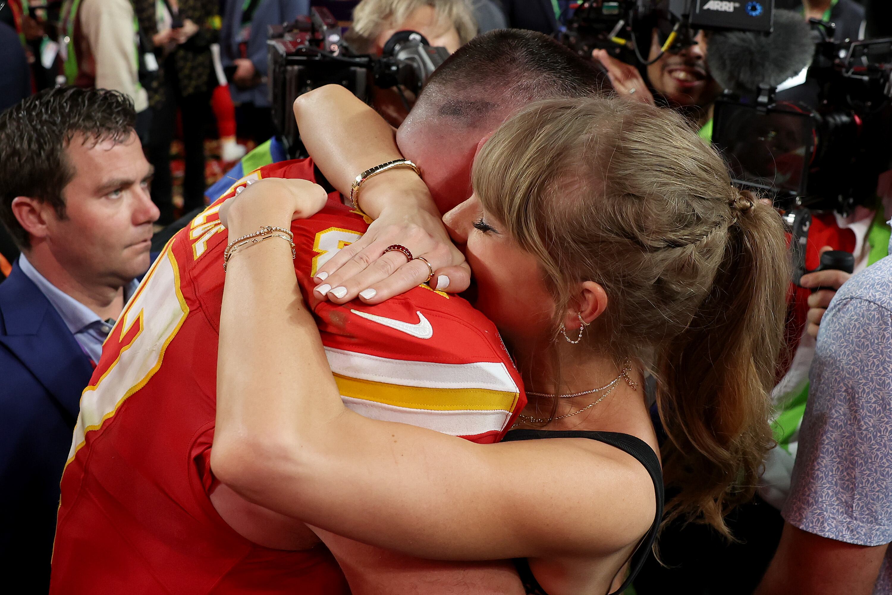 Travis Kelce y Taylor Swift en la Super Bowl 2024