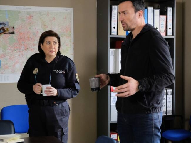 Luisa Martín y Pablo Puyol en un nuevo capítulo de 'Servir y proteger'