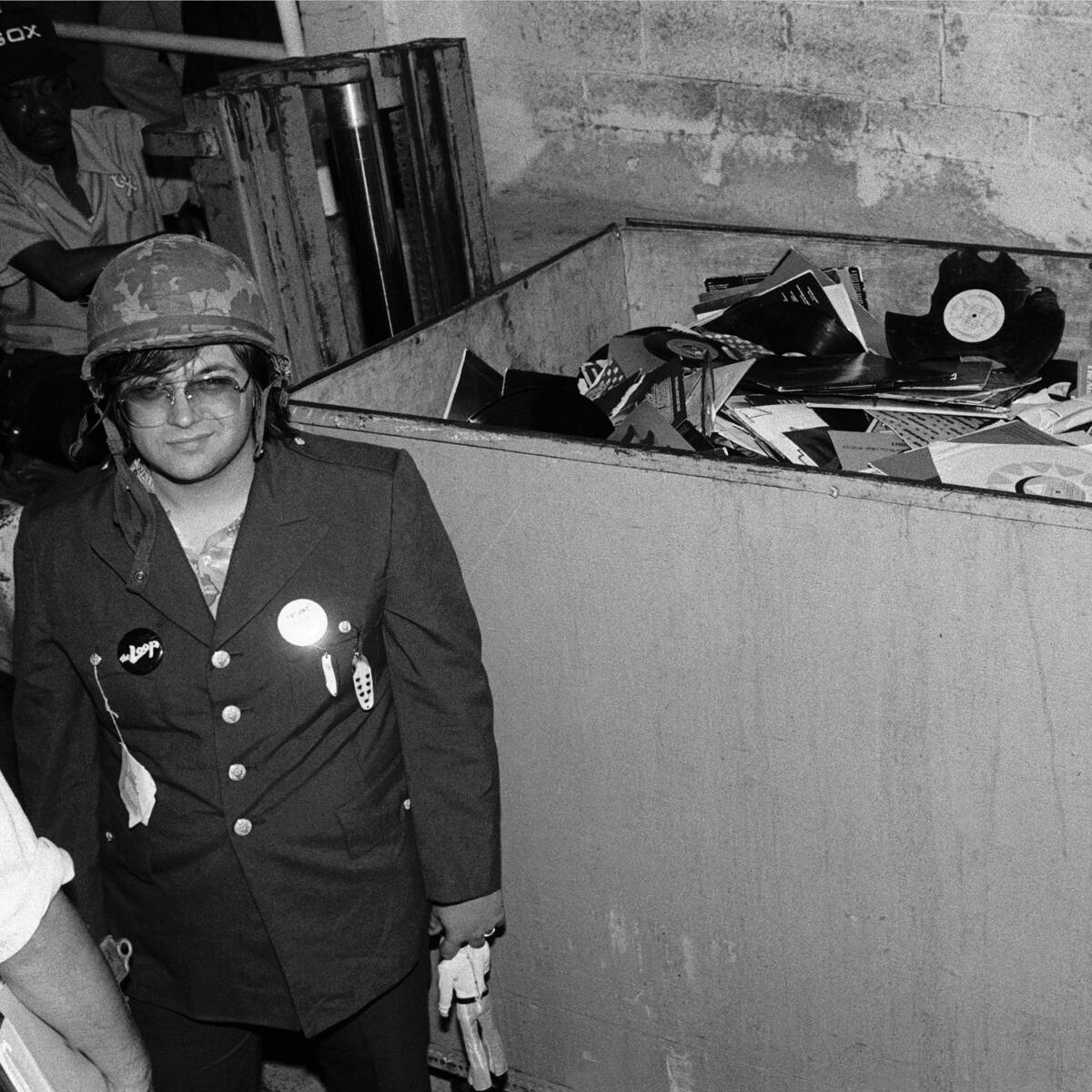La noche en que quisieron hacer volar la música disco: 45 años de la Disco Demolition Night