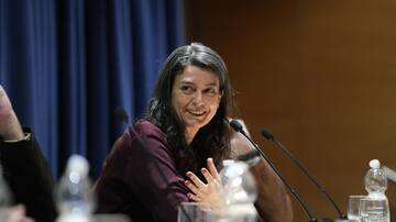 Samanta Schweblin gana un millón de euros con el Premio Aena de Narrativa, pero los semifinalistas no se van con las manos vacías