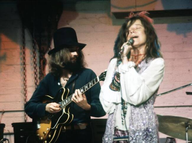 Janis Joplin cantando en uno de sus últimos shows.