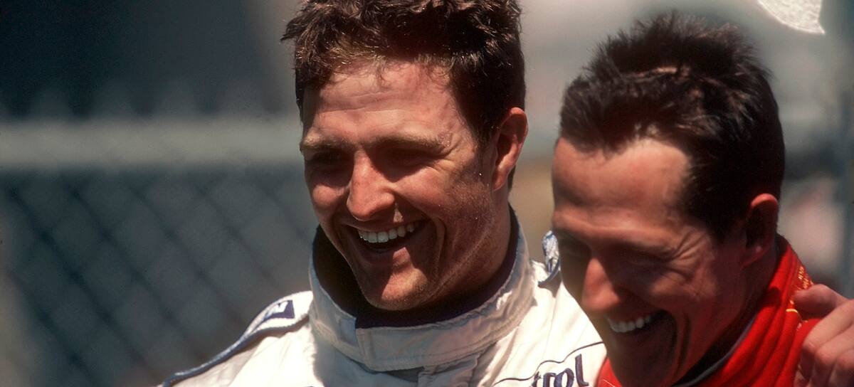 Michael Schumacher y Ralf Schumacher, en junio de 2001.