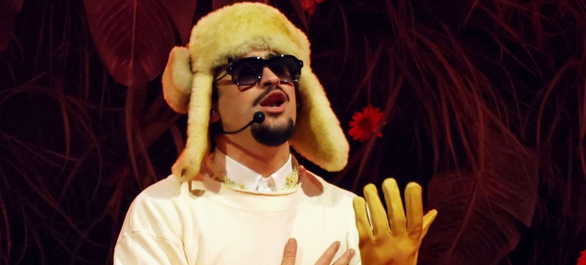 Bad Bunny, en su residencia en Puerto Rico, 'No Me Quiero Ir De Aqui'.