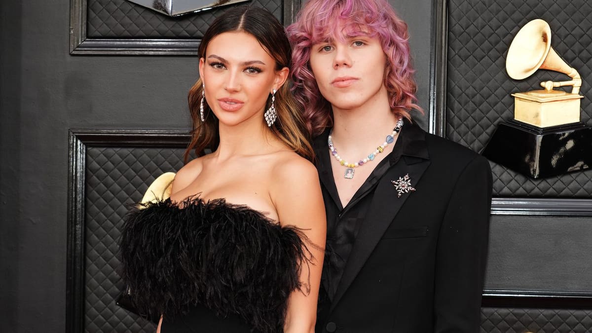 The Kid Laroi adelanta su próxima aventura musical con ‘Thousand miles’ y su pareja Katarina Deme