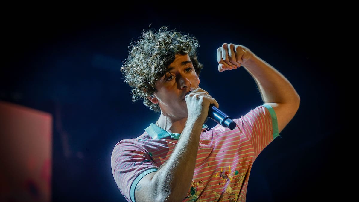 El último discurso de Guitarricadelafuente antes de estrenar 'La Bola Negra': "¡Y que viva Federico García Lorca!"