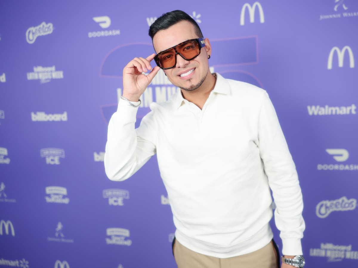 Muere Yeison Jiménez en un accidente de avioneta