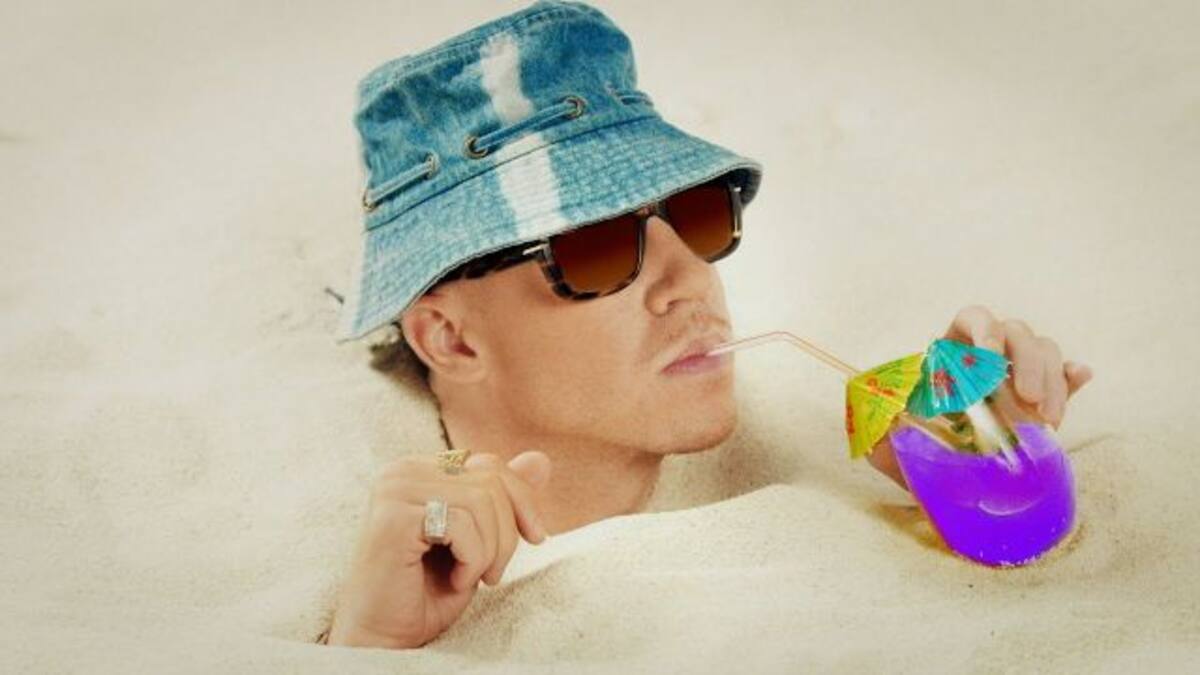 La hija de Macklemore, en su último vídeo How to play the flute